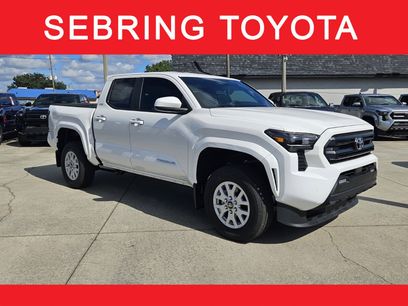New 2025 Toyota Tacoma SR5