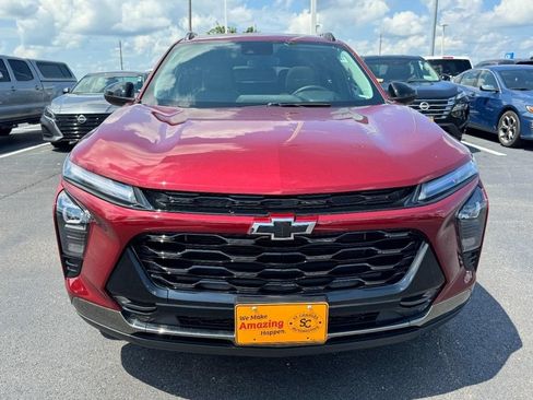Used 2024 Chevrolet Trax ACTIV w/ Sunroof Package FWD image 9