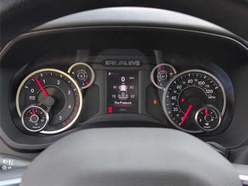 New 2025 RAM 2500 Tradesman image 28