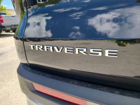 New 2026 Chevrolet Traverse LT image 5