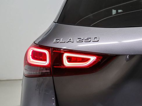 Certified 2023 Mercedes-Benz GLA 250 image 11