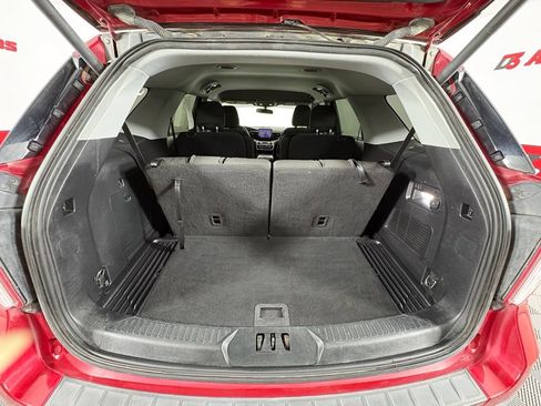 Used 2020 Ford Explorer XLT RWD image 54