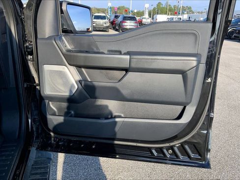 Used 2023 Ford F150 Lariat w/ Equipment Group 502A High image 22