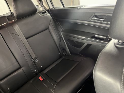 Used 2018 Volkswagen Atlas SE image 23