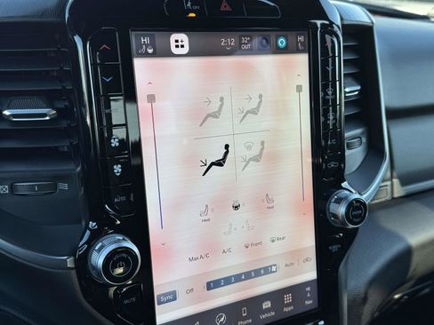 Used 2025 RAM 1500 Big Horn image 25