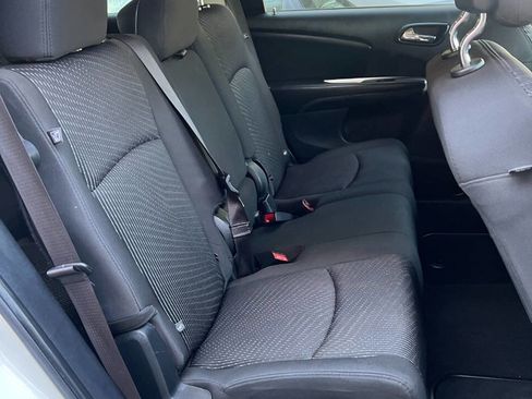 Used 2017 Dodge Journey Crossroad image 16