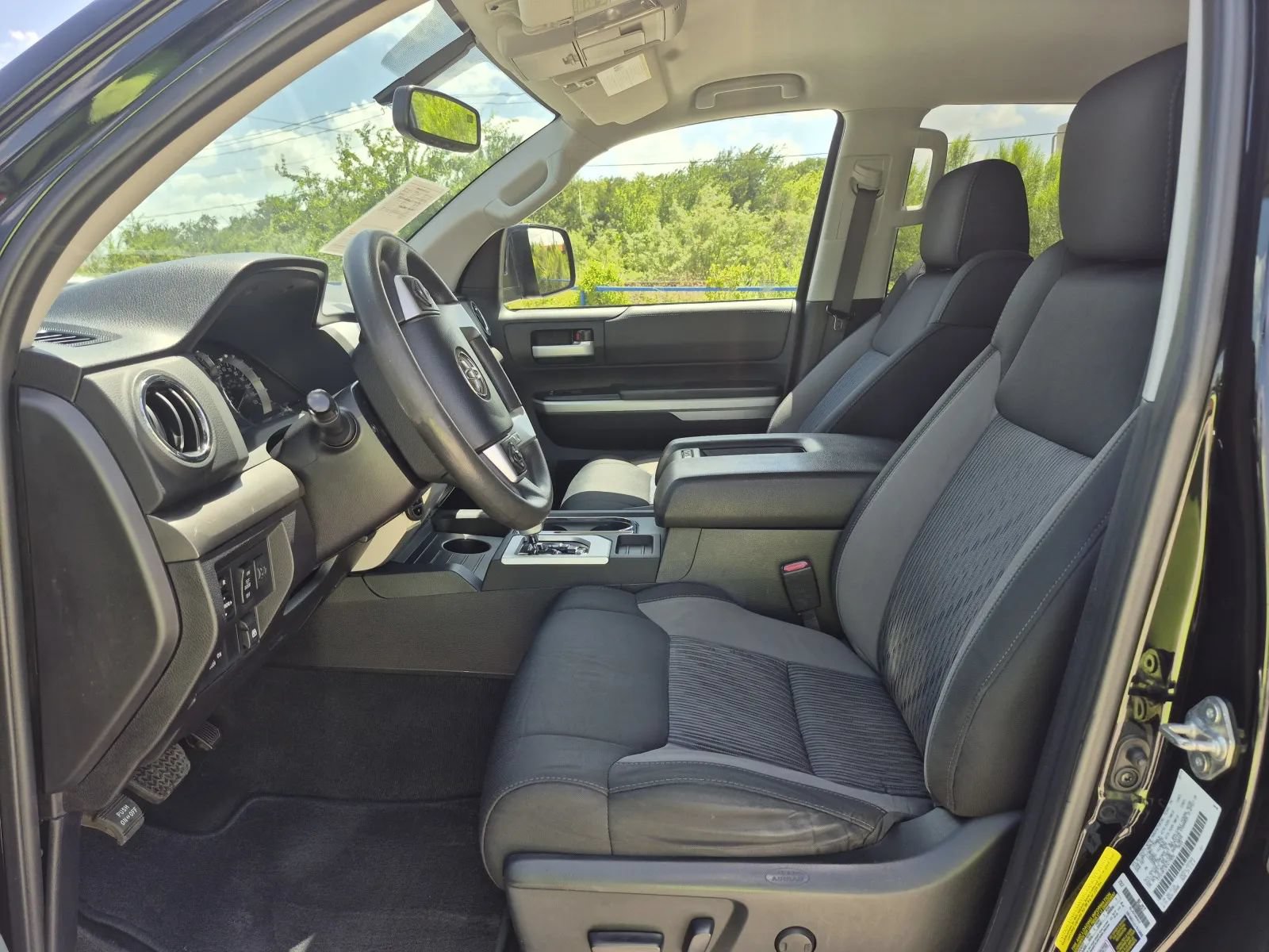 Used 2015 Toyota Tundra SR5 w/ SR5 Upgrade Package RWD image 16