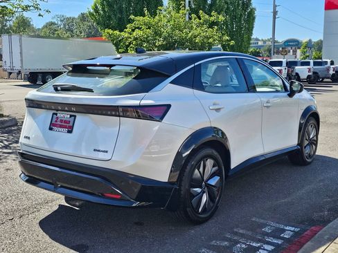 Used 2023 Nissan Ariya FWD image 5