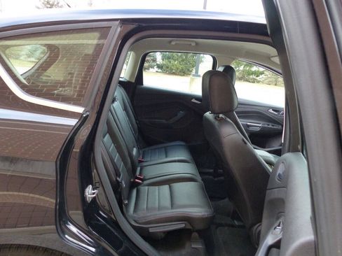Used 2016 Ford C-MAX Energi SEL FWD image 34