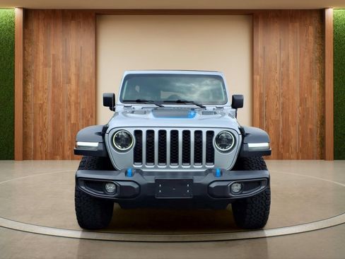 Used 2023 Jeep Wrangler Unlimited Rubicon 4xe w/ Cold Weather Group AWD/4WD image 2