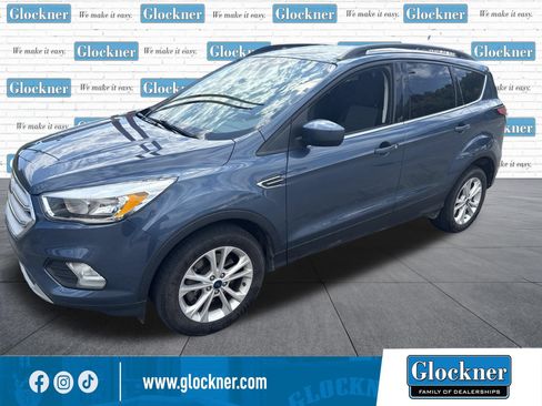 Used 2018 Ford Escape SE w/ SE Sync 3 Package AWD/4WD image 3