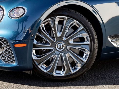 Certified 2024 Bentley Continental GT Mulliner AWD/4WD image 6