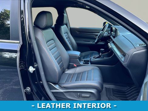 Certified 2025 Honda CR-V Sport-L image 29
