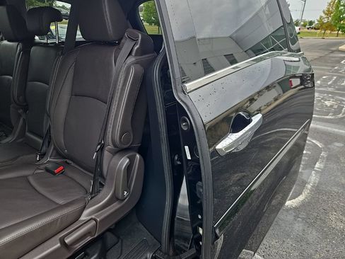 Used 2019 Honda Odyssey Elite image 36