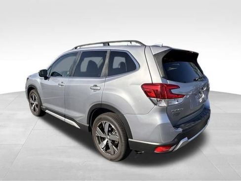 Used 2020 Subaru Forester Touring w/ Popular Package #2 AWD/4WD image 5