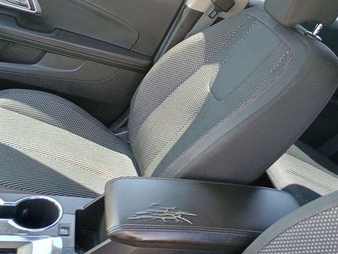 Used 2016 Chevrolet Equinox LS FWD image 9