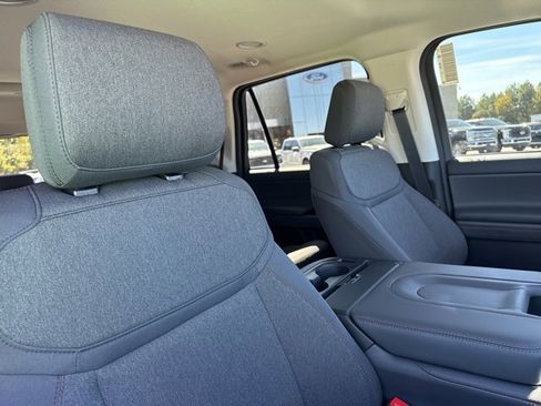 New 2025 Ford Expedition Active image 14