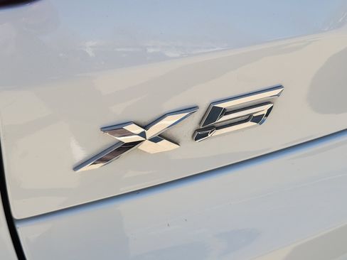 Used 2023 BMW X5 xDrive40i w/ Executive Package image 13