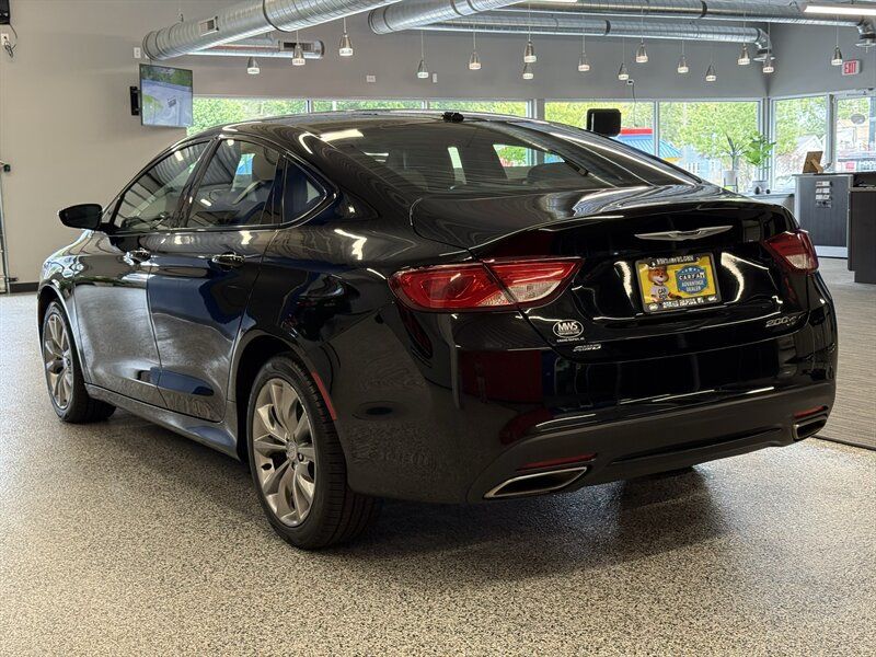 Used 2015 Chrysler 200 S w/ Comfort Group AWD/4WD image 5
