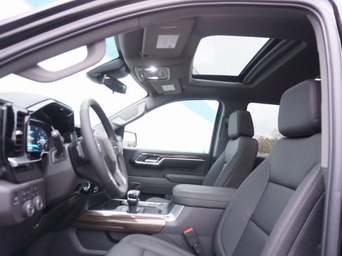 New 2026 Chevrolet Silverado 1500 RST w/ Dark Appearance Package image 26