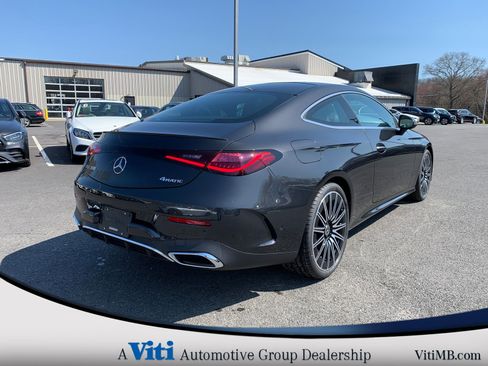 Used 2025 Mercedes-Benz CLE 300 4MATIC Coupe image 7