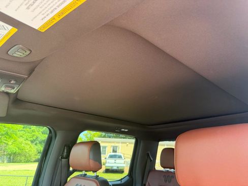 Used 2019 Ford F250 King Ranch w/ King Ranch Ultimate Package AWD/4WD image 10
