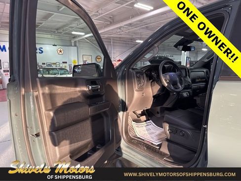 Used 2025 Chevrolet Silverado 1500 Custom Trail Boss image 11