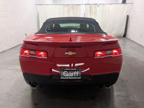 Used 2015 Chevrolet Camaro LT RWD image 8