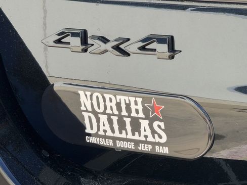 New 2025 Jeep Grand Cherokee L Altitude image 9