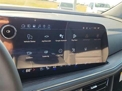 New 2026 Chevrolet Suburban Premier image 14