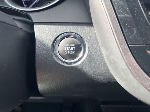 Used 2022 Toyota Camry LE w/ Convenience Package image 21