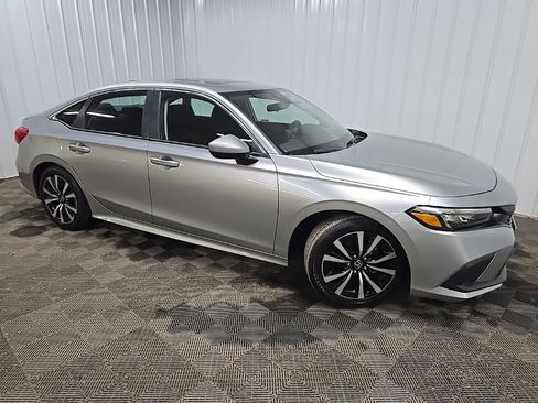 Used 2023 Honda Civic EX image 1