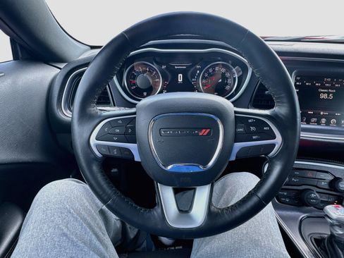 Used 2016 Dodge Challenger SXT Plus RWD image 11