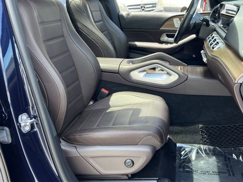Used 2021 Mercedes-Benz GLE 450 4MATIC w/ Premium Package image 33