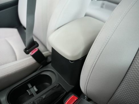 Used 2018 Subaru Forester 2.5i w/ Alloy Wheel Package image 29