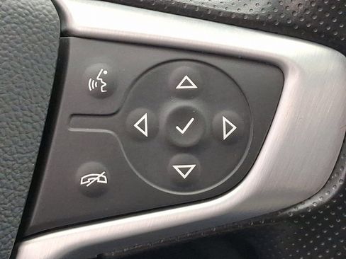 Used 2023 GMC Acadia SLE w/ Driver Convenience Package image 22