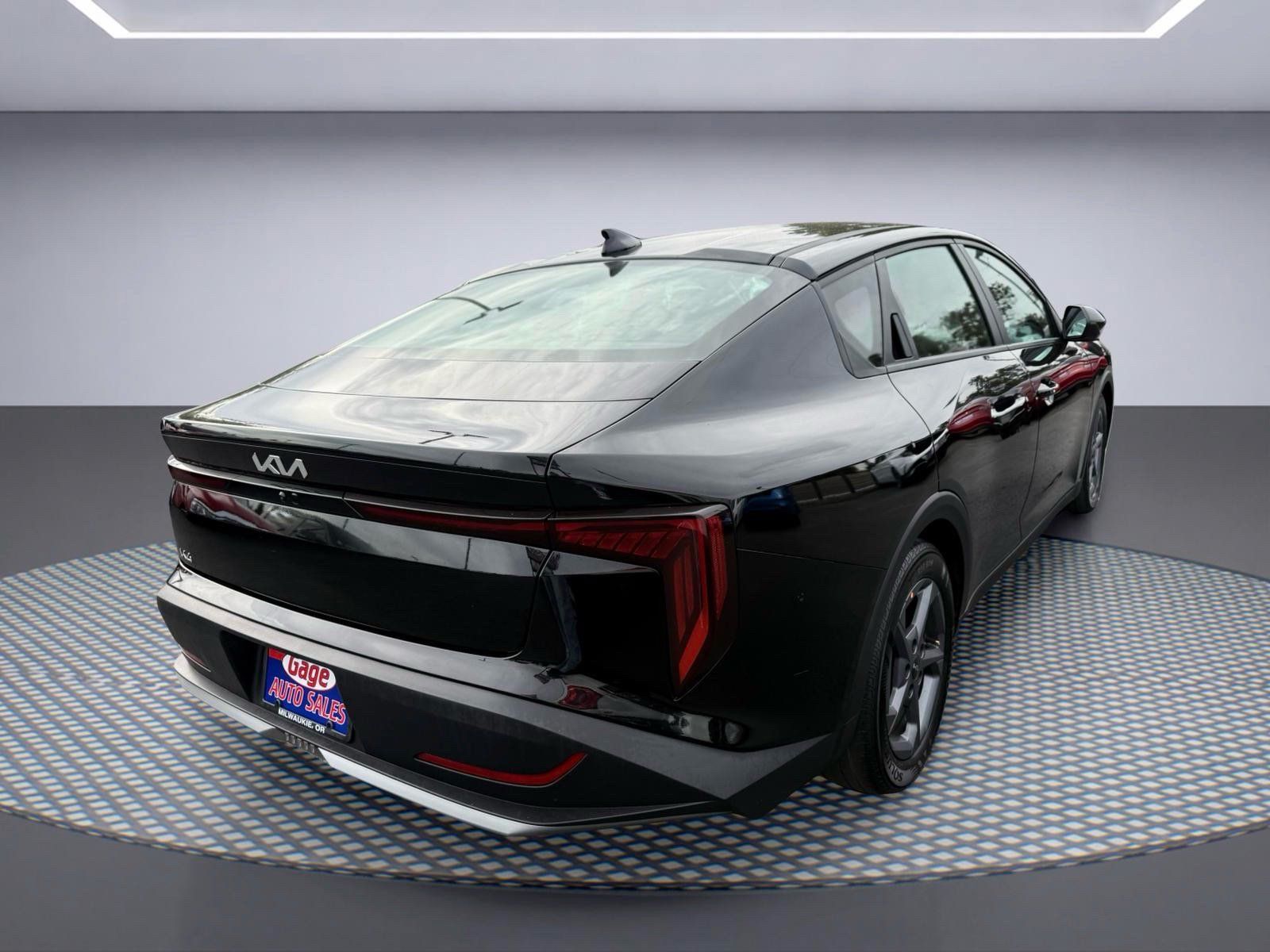 Used 2025 Kia K4 FWD image 7