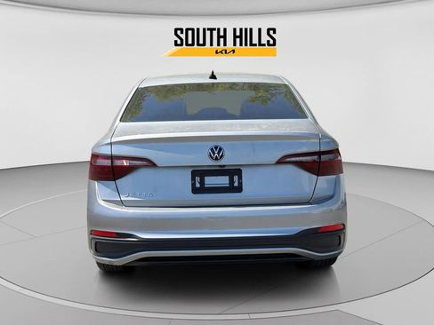 Used 2023 Volkswagen Jetta S FWD image 4
