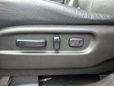 Used 2020 Honda Pilot Touring image 18