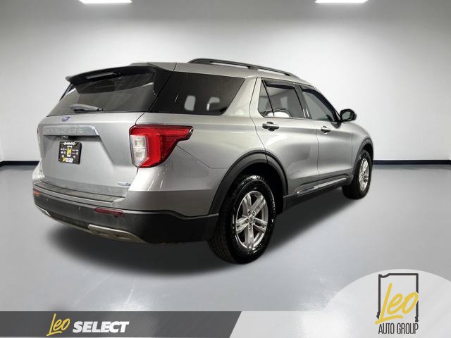 Used 2020 Ford Explorer XLT w/ Equipment Group 202A AWD/4WD image 6