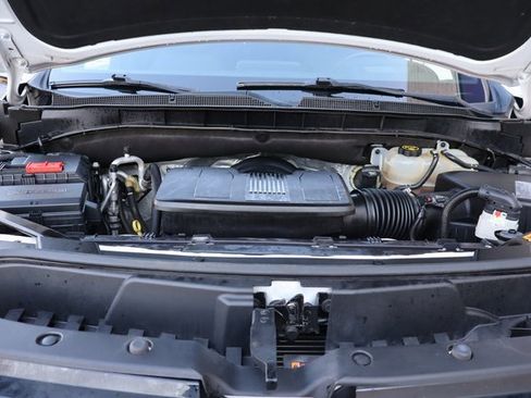 Used 2021 Chevrolet Suburban High Country image 42