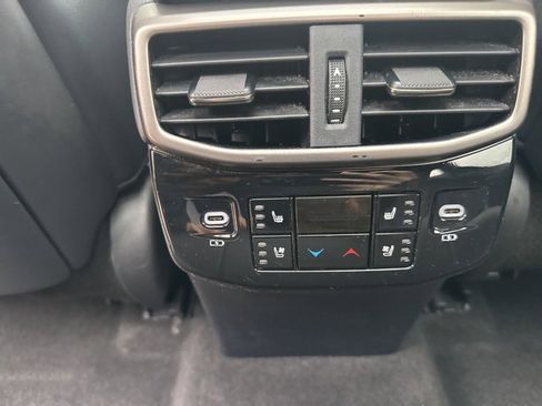 Used 2023 Lexus RX 350 AWD image 34