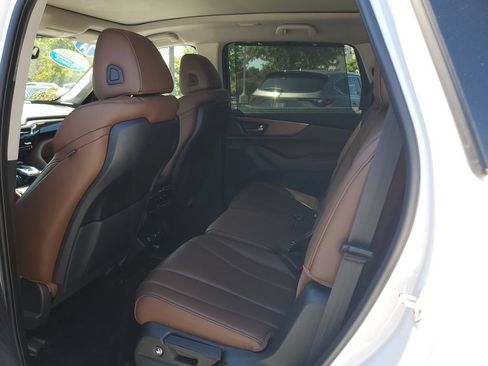 Certified 2024 Acura MDX w/ Technology Package AWD/4WD image 14
