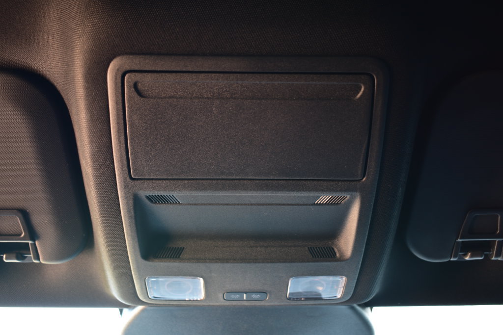 Used 2025 Ford Escape ST-Line FWD image 38