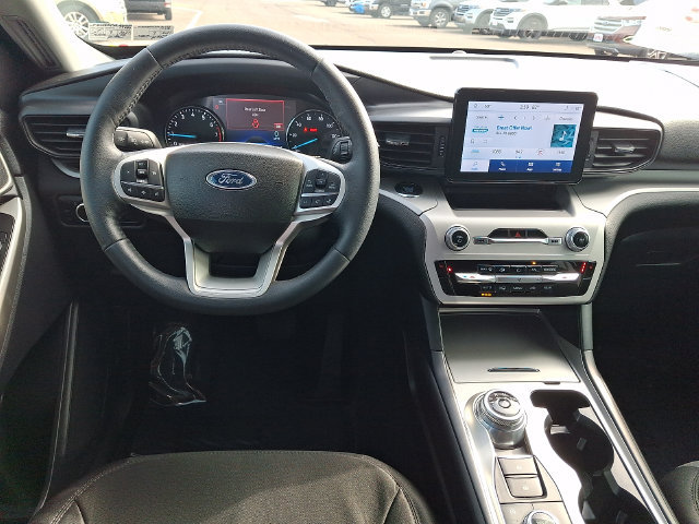 Certified 2023 Ford Explorer XLT AWD/4WD image 11