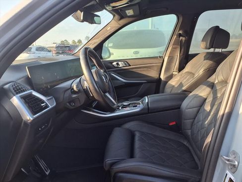 Used 2024 BMW X5 M60i w/ Climate Comfort Package image 16