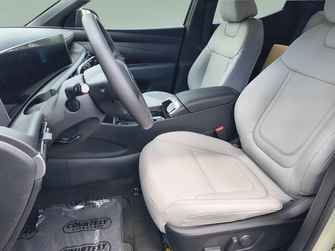 New 2027 Hyundai Santa Cruz SEL FWD image 18