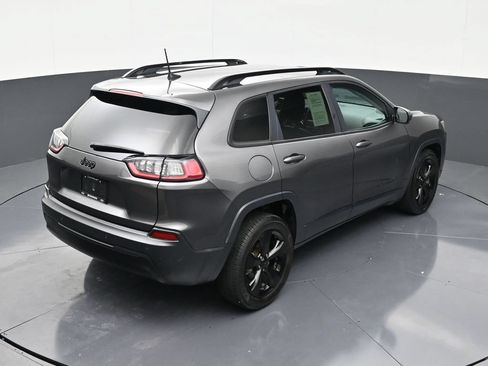 Used 2019 Jeep Cherokee Latitude Plus FWD image 13