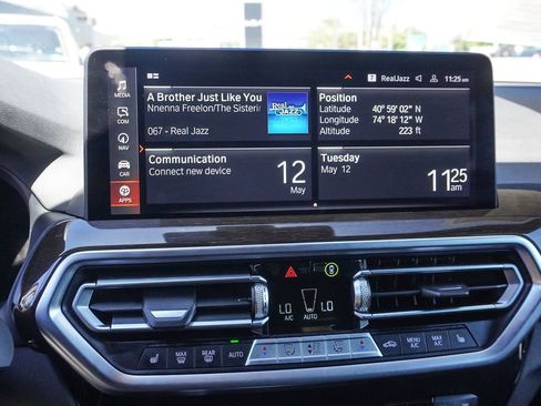 Used 2024 BMW X3 xDrive30i AWD/4WD image 41