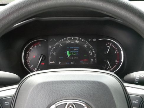 Certified 2025 Toyota RAV4 XLE AWD/4WD image 21